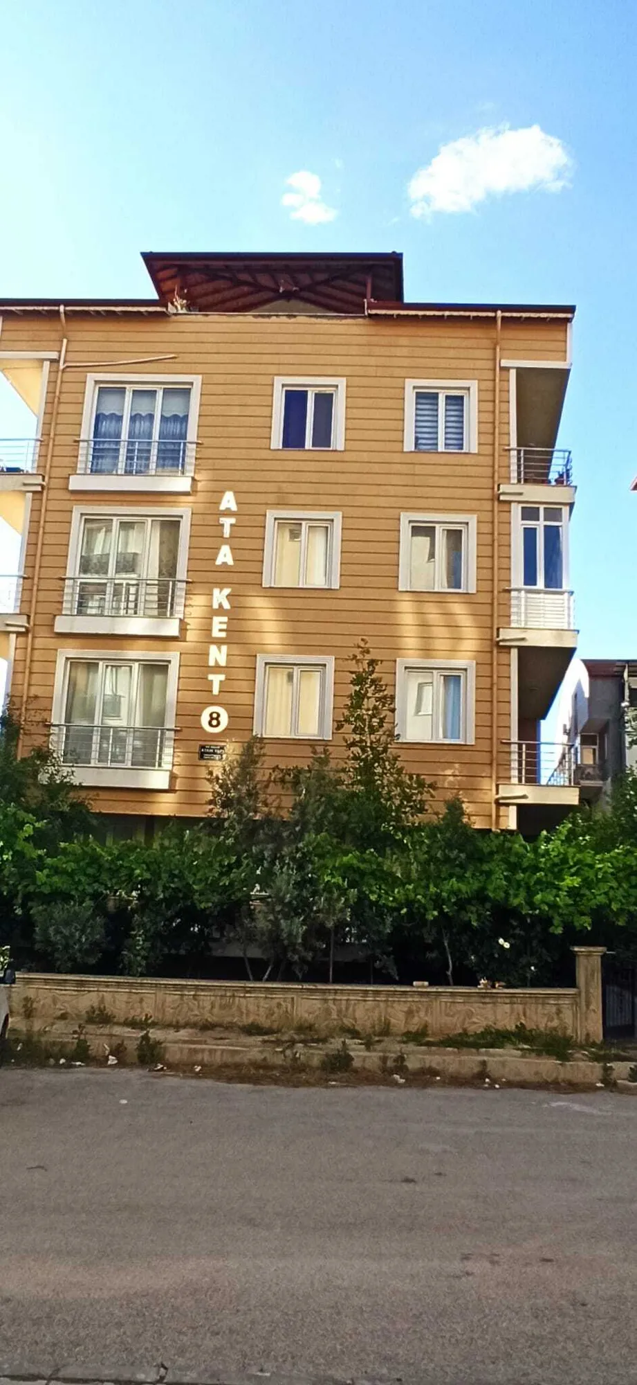 Bağlar Mahallesi Ofis Cadesinde 2+1 Satılık Daire (Atakent 8) - Burdur satılık